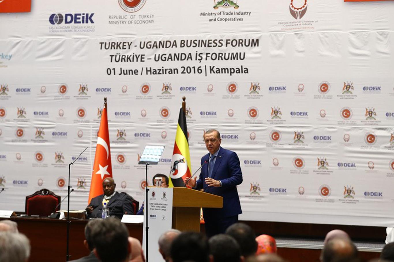 Cumhurbaşkanı Erdoğan Uganda’da iş adamlarına hitap etti Cumhurbaşkanı Erdoğan Uganda’da iş adamlarına hitap etti